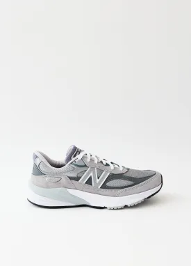 990v6 Sneakers