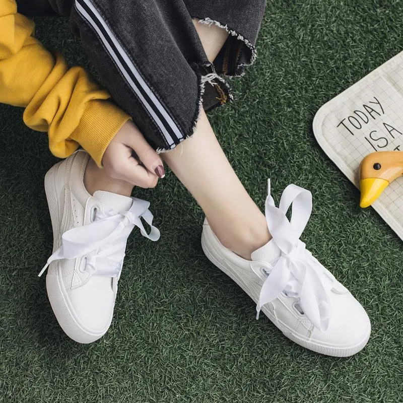 Ribbon Sneaker Shoes SD00906