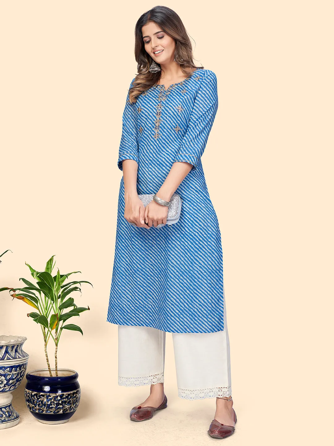 Women'S Print & Gota Work Straight Cotton Blue Stitched Kurta