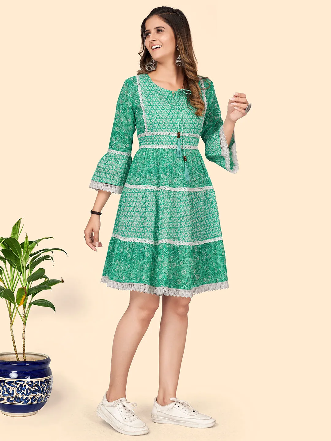 Women'S Print & Lace Work Flared Cotton Turquoise Stitched Dress