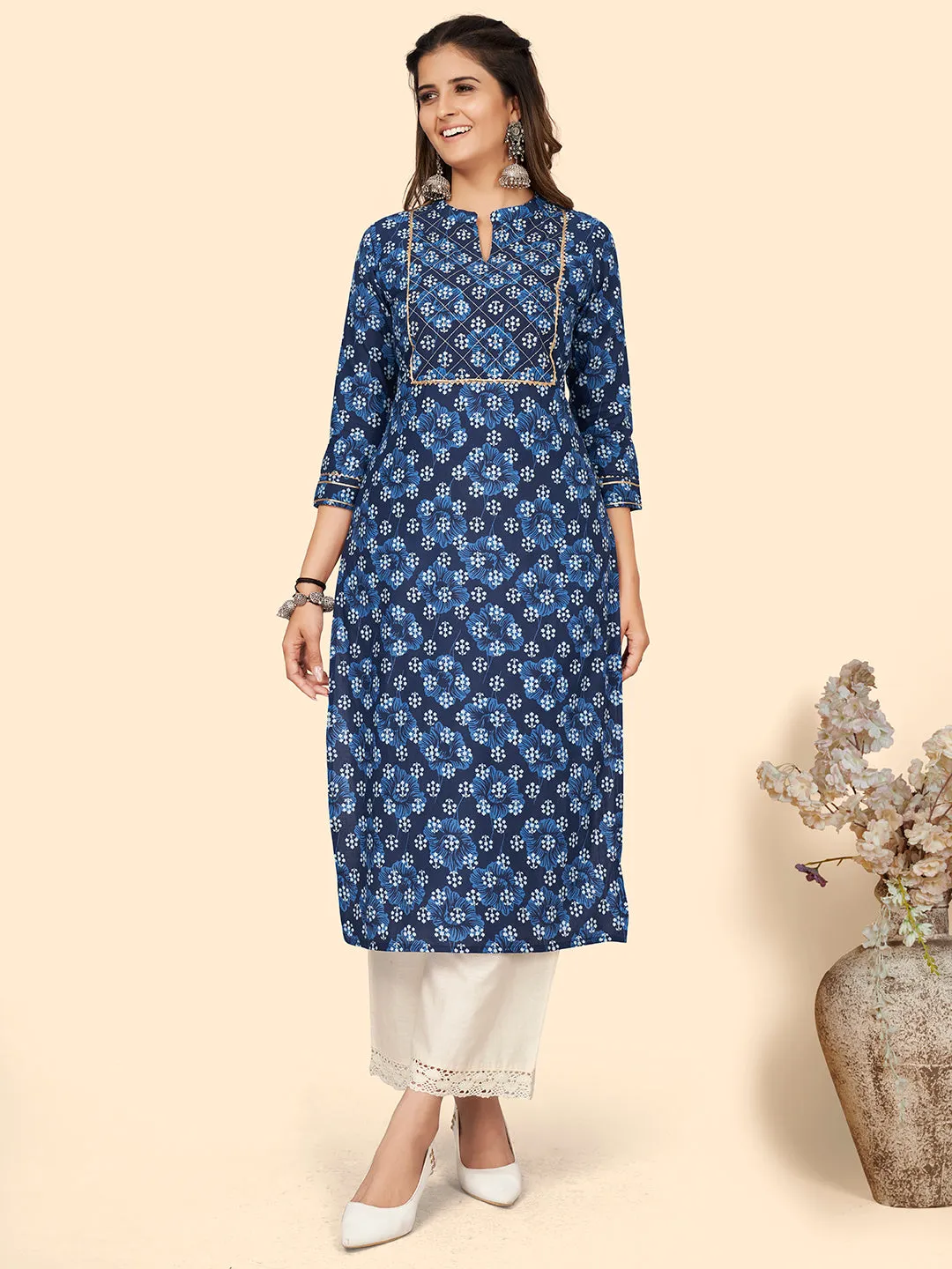 Women'S Print & Sequience Straight Cotton Blue Stitched Kurta