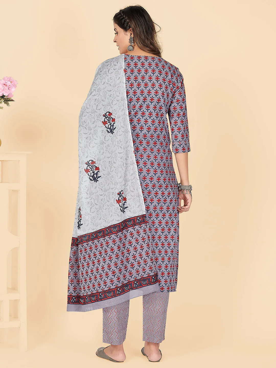 Women'S Printed & Embroidered Straight Cotton Lavender Stitched Kurta Pant With Dupatta