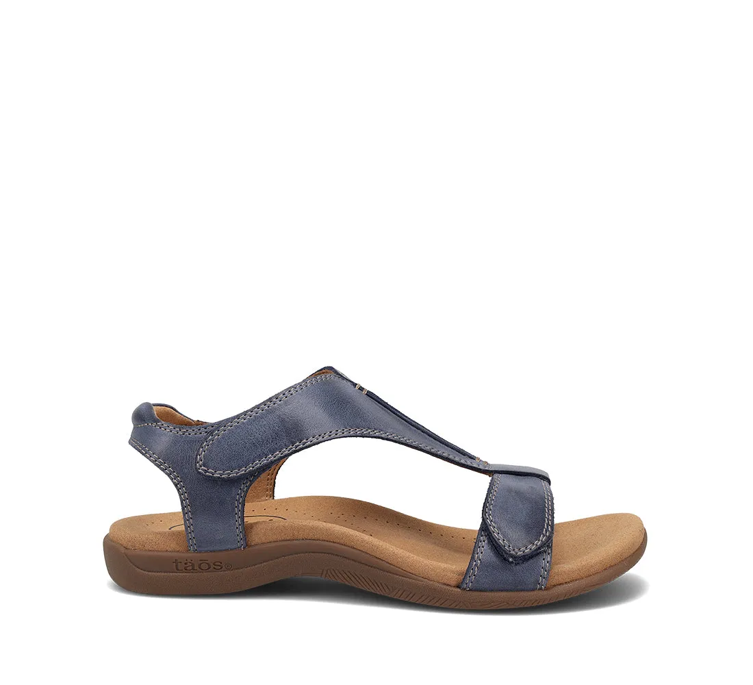 Women's Taos The Show Color: Dark Blue